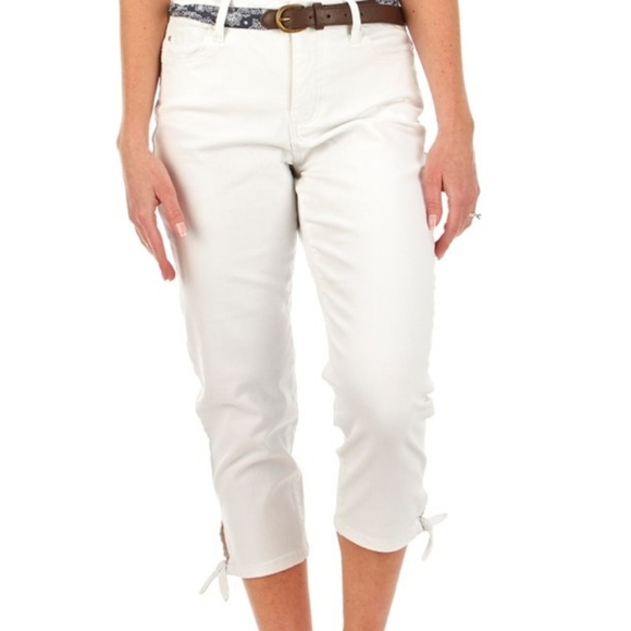 Bandolino Amy Belted Capri Jeans - Ties At Hem, Printed Belt, Tummy Panel